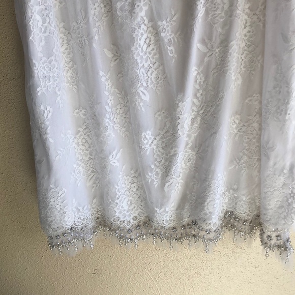 Alice + Olivia Lace Embellished Dress - Picture 4 of 6